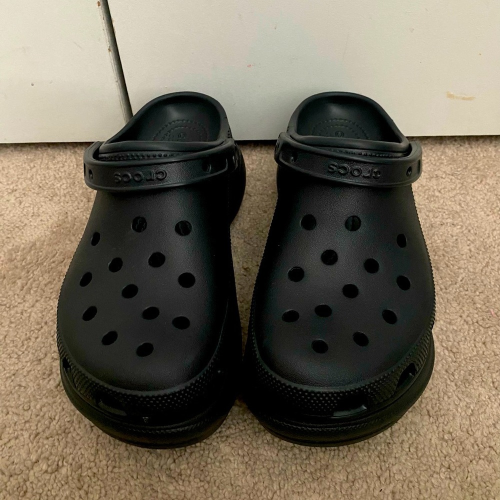 Black platform Crocs